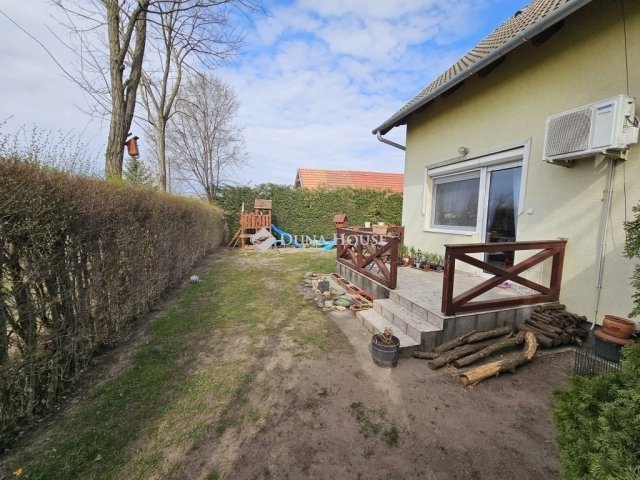 Eladó téglalakás, Üllőn 79.99 M Ft, 3 szobás