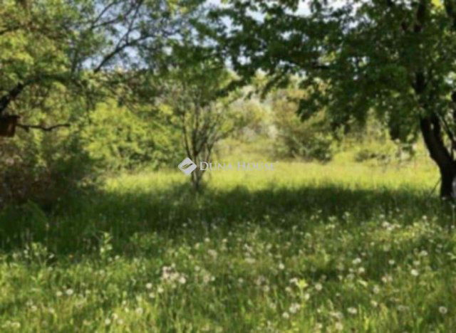 Eladó telek, Vácon 5.7 M Ft / költözzbe.hu