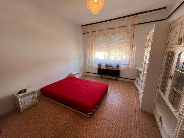 Eladó családi ház, Sényőn 26.9 M Ft, 3 szobás
