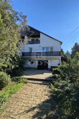 Eladó ikerház, Budaörsön 194.8 M Ft, 5 szobás