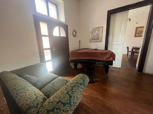 Eladó családi ház, Ráckevén 79 M Ft, 6 szobás