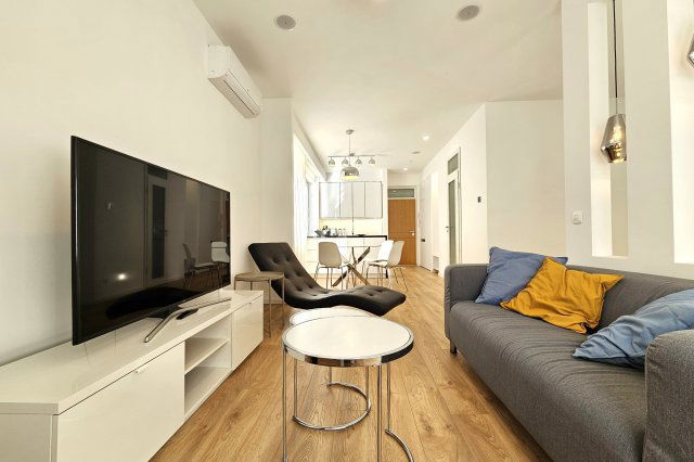 Eladó téglalakás, Budapesten, I. kerületben 129 M Ft, 1 szobás