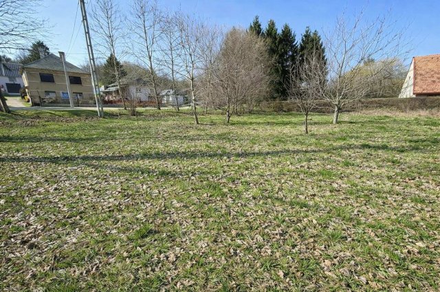 Eladó telek, Bakonynánán 7.9 M Ft / költözzbe.hu