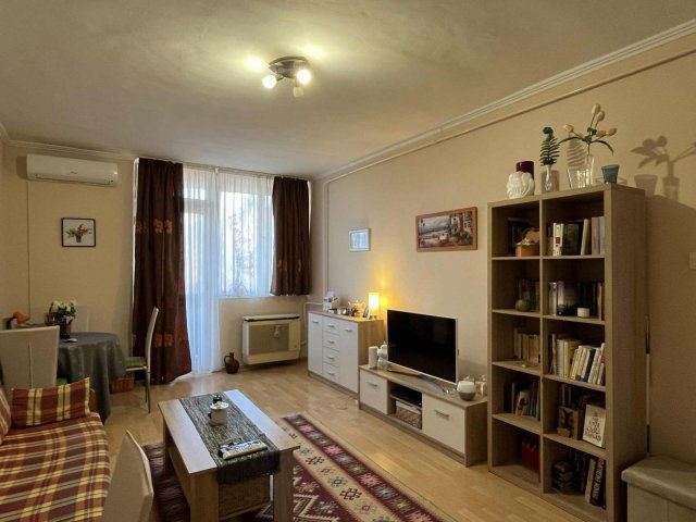 Eladó téglalakás, Egerben 27.99 M Ft, 2 szobás