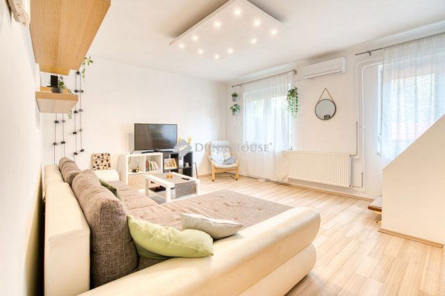 Eladó családi ház, Érden, Kalotaszegi utcában 114.9 M Ft