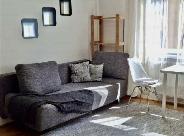 Kiadó téglalakás, albérlet, VIII. kerületben, Baross utcában