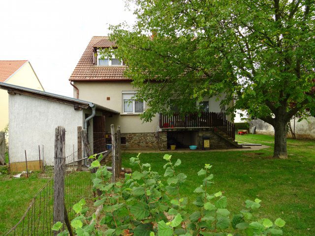 Eladó családi ház, Sárváron 58.9 M Ft, 5 szobás