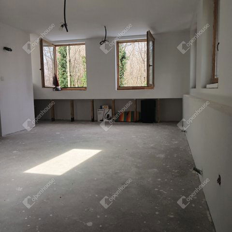 Eladó családi ház, Sopronban 175 M Ft, 5 szobás