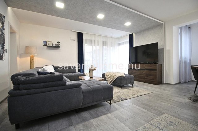 Eladó családi ház, Szombathelyen 149.9 M Ft, 4 szobás