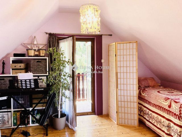 Eladó családi ház, Budapesten, II. kerületben 248 M Ft, 5 szobás