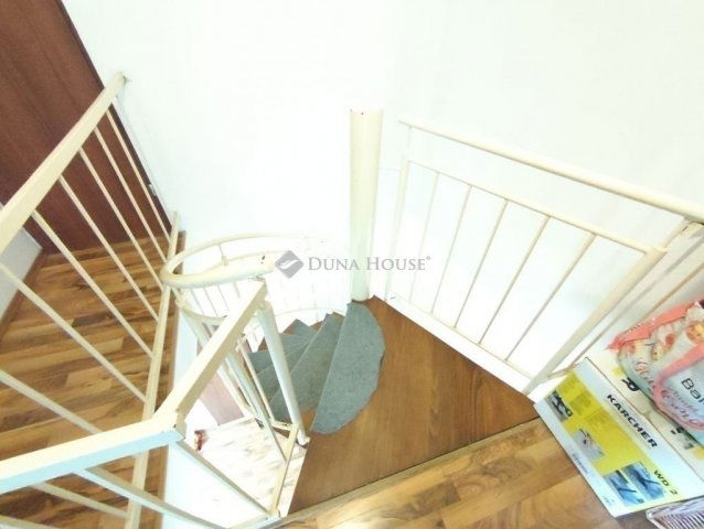 Eladó téglalakás, Budapesten, VI. kerületben 94.9 M Ft, 3 szobás