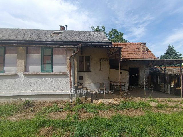 Eladó családi ház, Kisvárdán 18 M Ft, 3 szobás