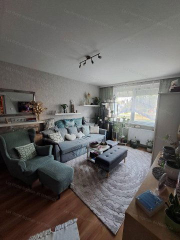 Eladó panellakás, Oroszlányban 26.99 M Ft, 1+1 szobás