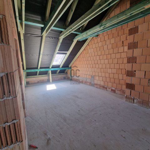 Eladó téglalakás, Zalaegerszegen 62 M Ft, 3 szobás