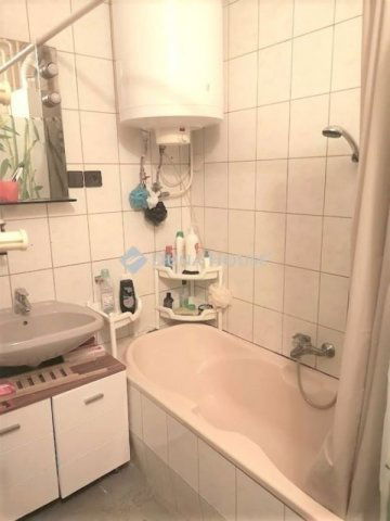 Eladó családi ház, Budapesten, XVIII. kerületben 59.9 M Ft