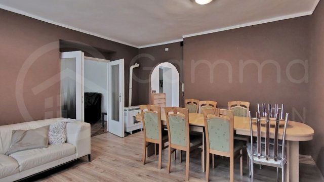 Eladó családi ház, Miskolcon 79.9 M Ft, 8 szobás