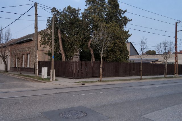 Eladó családi ház, Budapesten, XX. kerületben 48.5 M Ft