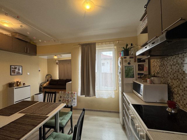 Eladó családi ház, Gödön 67 M Ft, 1+1 szobás