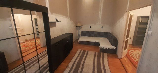 Kiadó téglalakás, albérlet, Budapesten, VI. kerületben