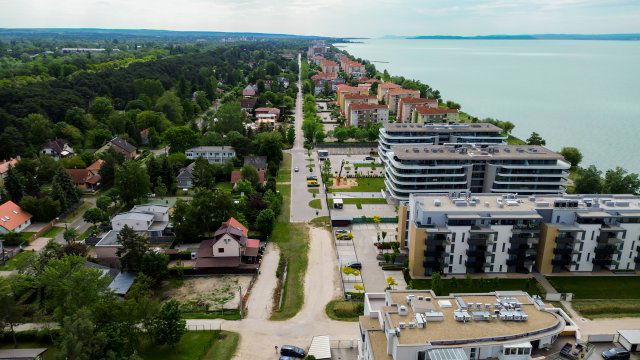 Eladó családi ház, Siófokon 350 M Ft, 5 szobás