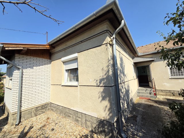 Eladó családi ház, Balatonszentgyörgyön 49.9 M Ft, 3+1 szobás