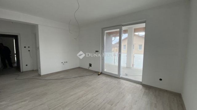 Eladó téglalakás, Dunaharasztin 70.905 M Ft, 2 szobás