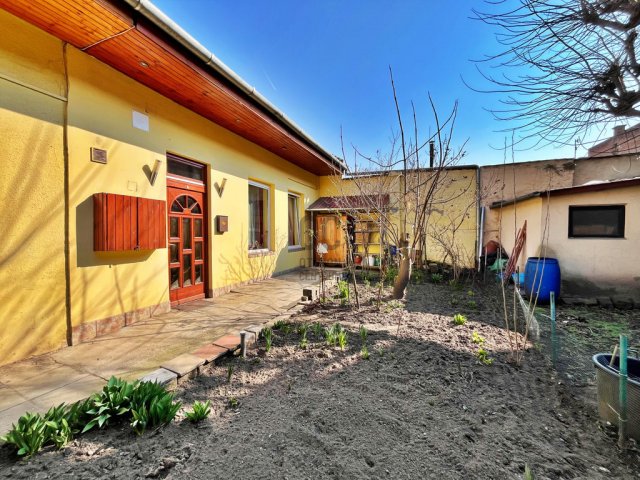 Eladó téglalakás, Budapesten, X. kerületben 47.9 M Ft, 1 szobás