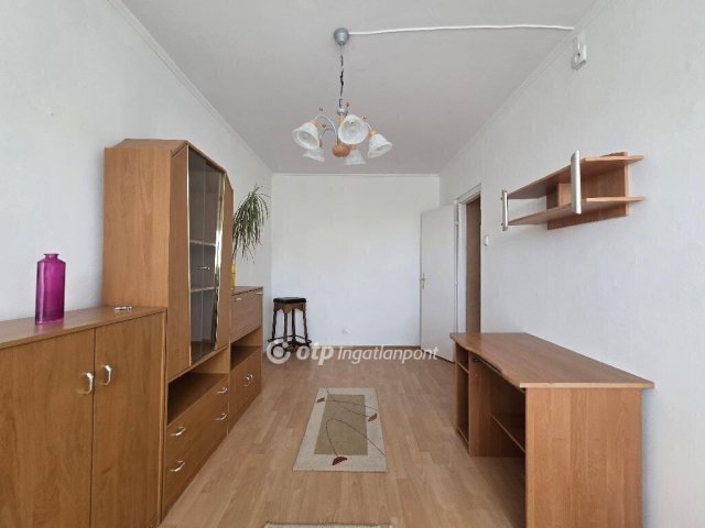 Eladó panellakás, Budapesten, X. kerületben 71.9 M Ft, 3 szobás
