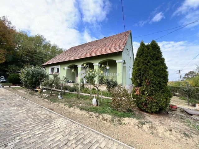 Eladó családi ház, Grábócon 29.9 M Ft, 4 szobás