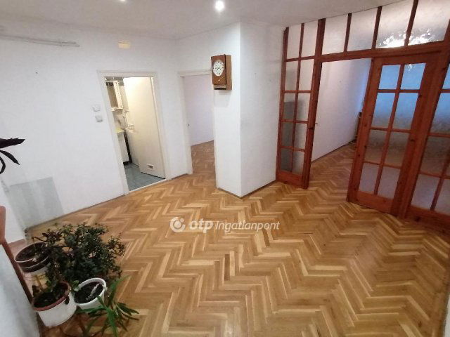 Eladó téglalakás, Debrecenben 62.9 M Ft, 2 szobás