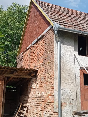 Eladó családi ház, Ladon 24.9 M Ft, 2+1 szobás