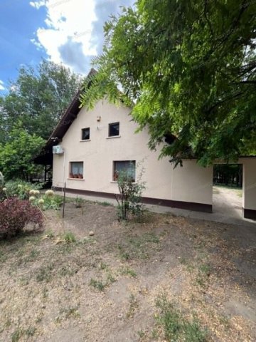 Eladó mezogazdasagi ingatlan, Szentkirályon 150 M Ft, 3 szobás