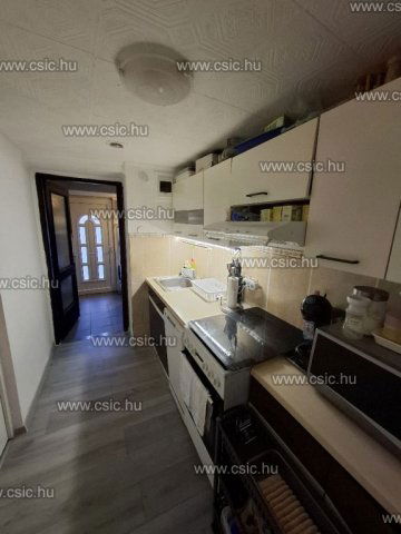 Eladó családi ház, Pomázon 45.9 M Ft, 2 szobás