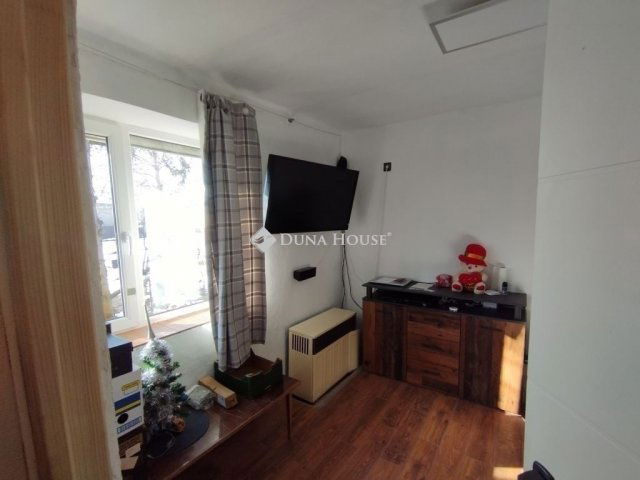 Eladó családi ház, Ásotthalmán 46.5 M Ft, 2 szobás