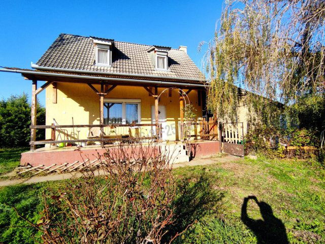 Eladó nyaraló, Mohácson 22.5 M Ft, 2 szobás