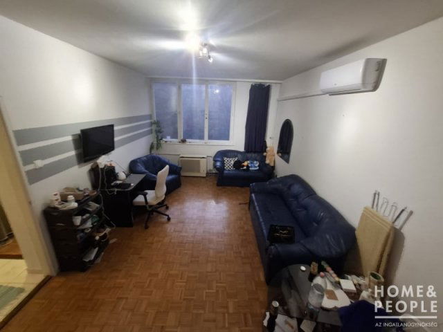 Eladó téglalakás, Szegeden 45.3 M Ft, 2 szobás