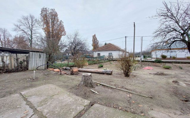 Eladó telek, Üllőn, Pesti úton 24.8 M Ft / költözzbe.hu