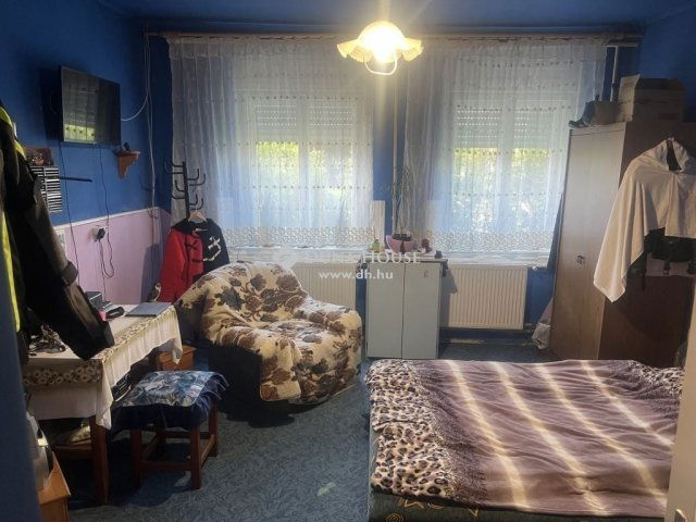 Eladó családi ház, Polgárdin 49 M Ft, 5 szobás