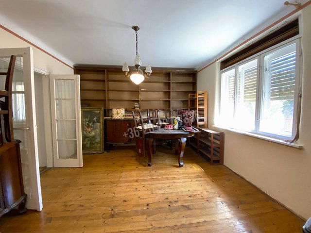 Eladó családi ház, Szigetszentmártonban 44.9 M Ft, 2 szobás