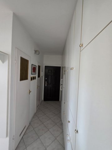 Eladó panellakás, Dunaújvárosban, Vasmű úton 35.9 M Ft