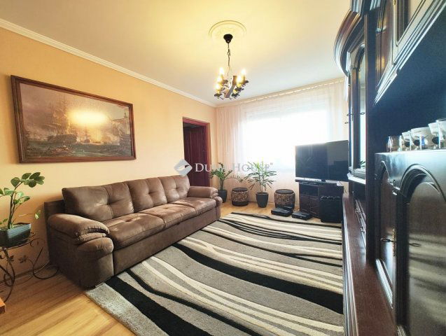 Eladó panellakás, Nyíregyházán 40.9 M Ft, 3 szobás
