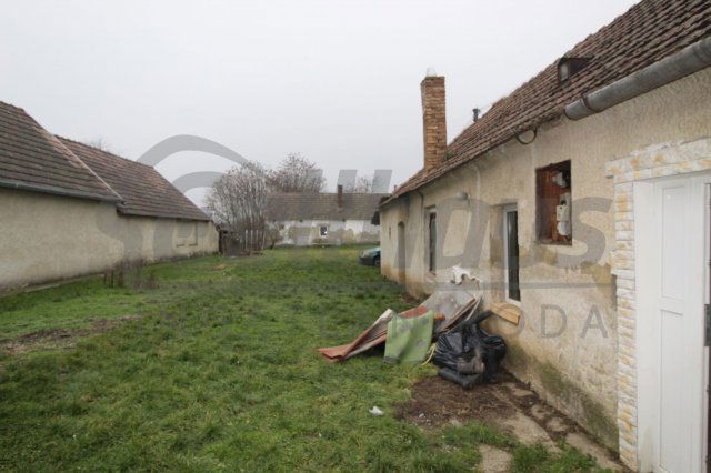 Eladó családi ház, Vönöckön 5.99 M Ft, 2 szobás