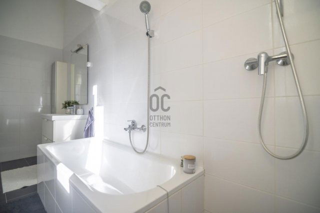 Eladó téglalakás, Budapesten, IX. kerületben 127 M Ft, 3 szobás