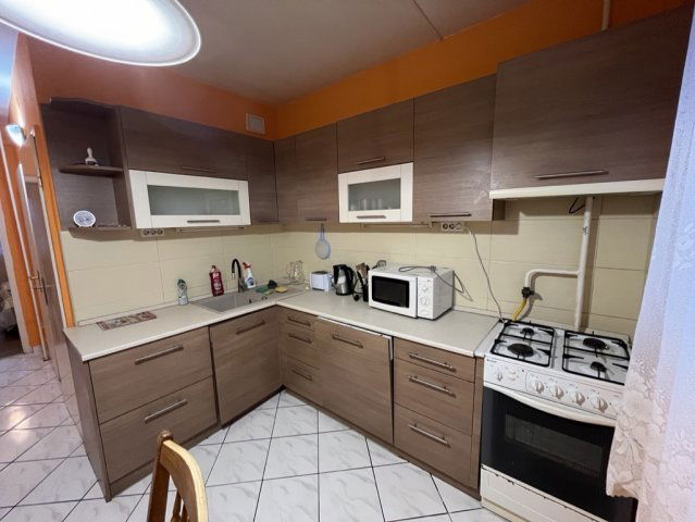 Eladó panellakás, Tiszaújvárosban, Szent István úton 27.99 M Ft