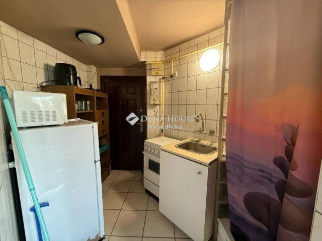 Eladó téglalakás, Budapesten, XIII. kerületben 32.9 M Ft