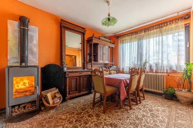 Eladó családi ház, Balatonalmádiban 89.99 M Ft, 5 szobás