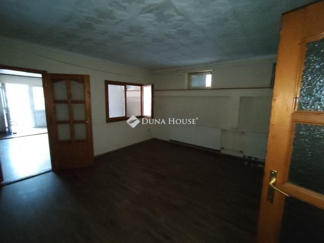 Eladó családi ház, Gödöllőn 54.9 M Ft, 3 szobás