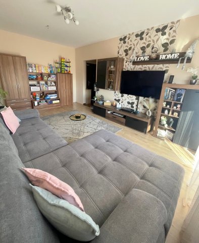 Eladó panellakás, Nyíregyházán 49.49 M Ft, 3 szobás