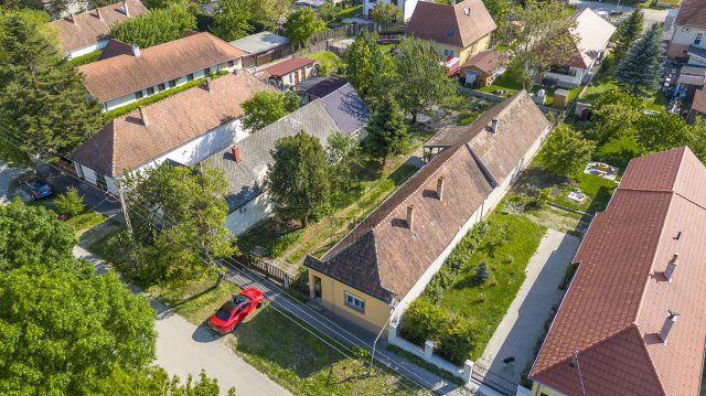 Eladó családi ház, Etyeken 53.9 M Ft, 4 szobás