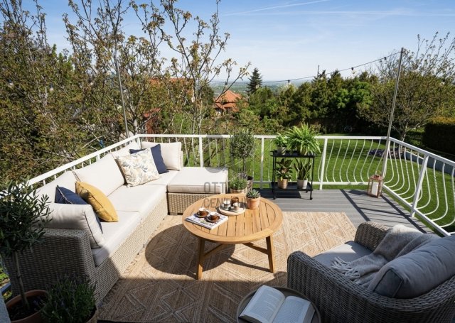 Eladó családi ház, Budapesten, III. kerületben 329 M Ft